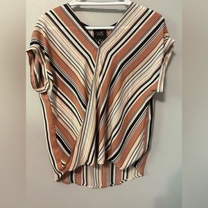 W5, size M, multicolored striped